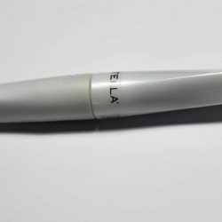 Review: Wink of Stella Glitter Brush Pen von Kuretake