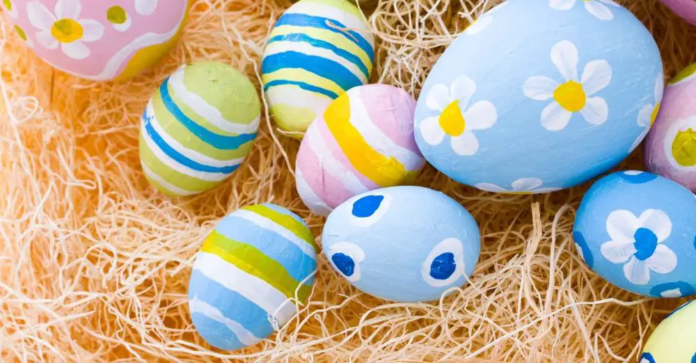 Ausgeblasene Eier bemalen und dekorieren